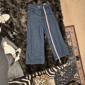 GAP Dark Blue baggy midrise Jeans size 28 or 6r